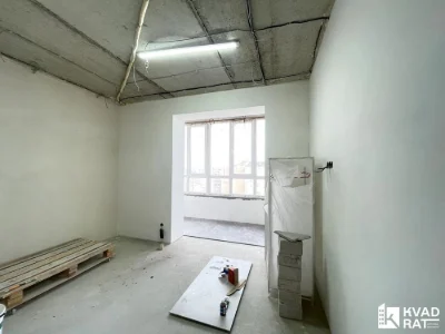 Продаж  4 кімнатної квартири, 180м2,Під Постанови!!