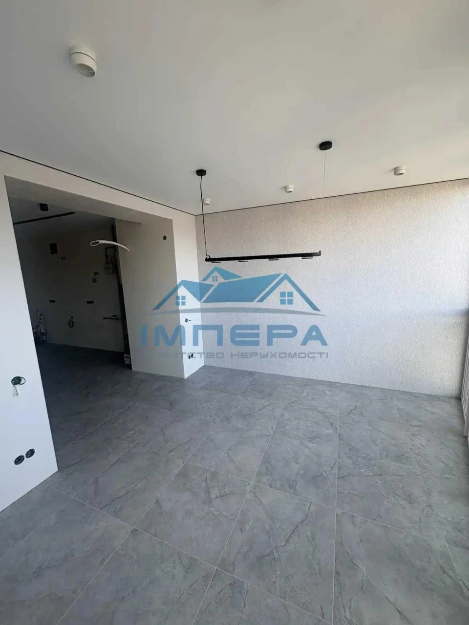 Spacious Three-Bedroom Apartment in New Construction