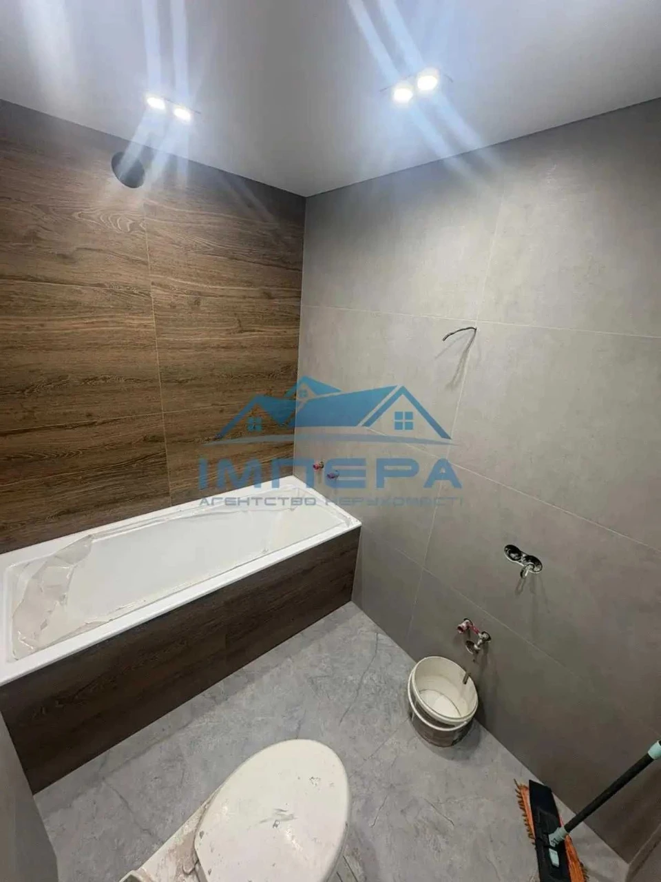 Spacious Three-Bedroom Apartment in New Construction