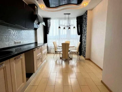 Apartment. Poltava, Bohdan Khmelnytsky Avenue.