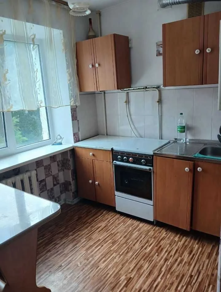 продаж 2 кімнатної квартири Інгульський р-он ПТЗ,Олега Бонда