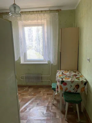 Продаю/Квартиру/2-Комнаты/Северный/Центр.Район/2-Этаж/ОСББ