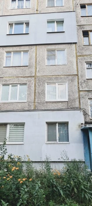 For sale 2-room apartment 602 m/r Zubenko Studencheskaya metro station