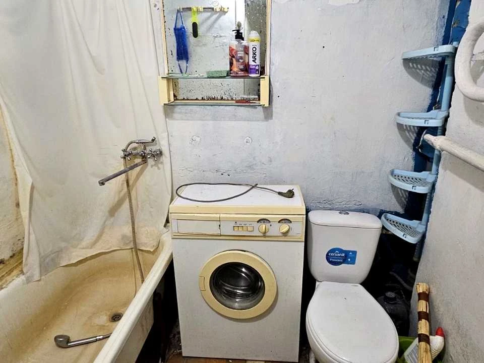 Apartment. Kharkiv, Yubileiny Ave. ()