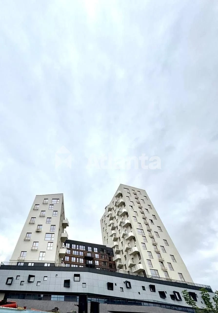 1-Bedroom Apartment for Sale in Viking Hills