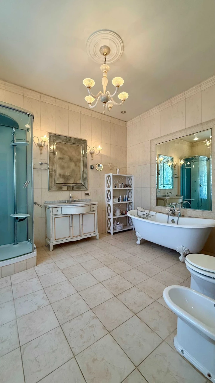 Apartment for Sale - 222 m², Богомольця, 5, Pechersky District