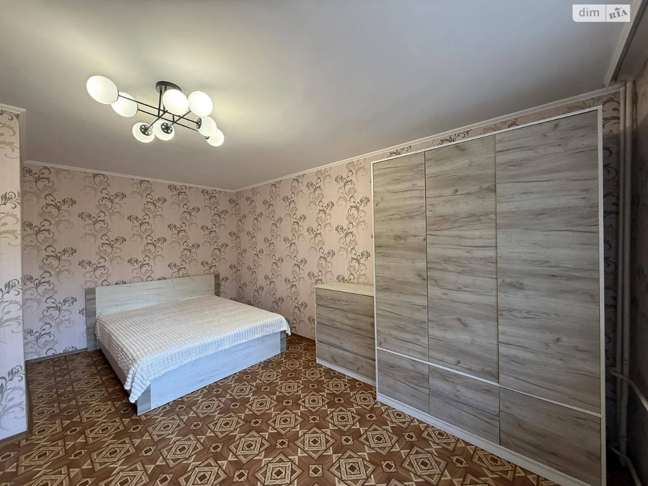 Apartment for Sale: Zazvodsky