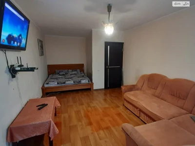 Long-Term Rental Apartment on the Left Bank