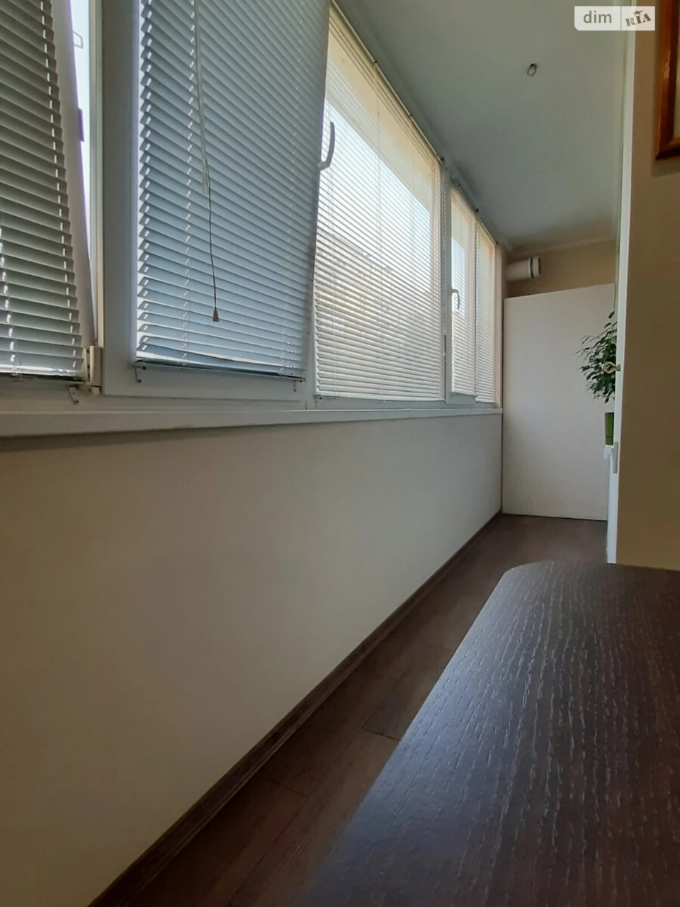 Long-Term Rental Apartment on the Left Bank