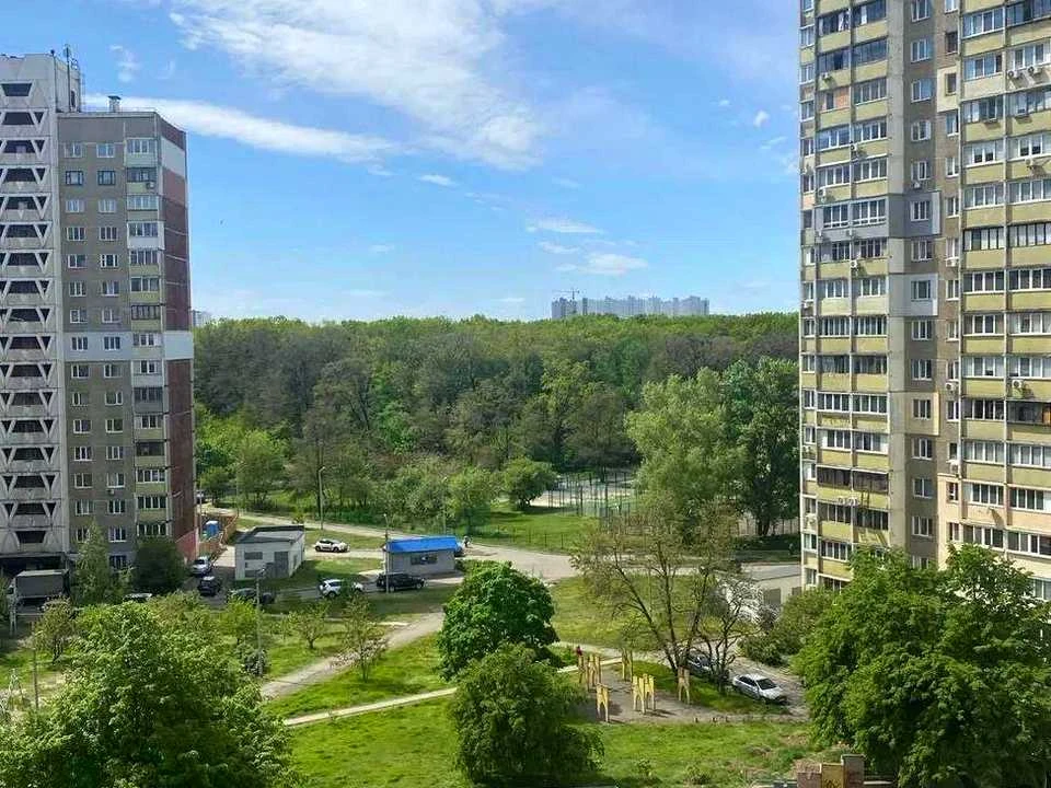 Квартира. Київ, Академіка Заболотного вул.
