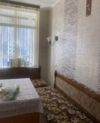 1-bedroom apartment for sale, renovated, at Glushkova 9G, near Ipodrom metro