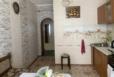 1-bedroom apartment for sale, renovated, at Glushkova 9G, near Ipodrom metro