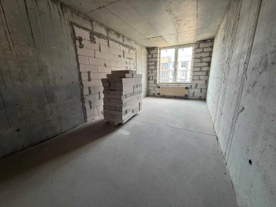 Квартира 1-комнатная 43 м² в новом ЖК рядом с Центром! Балкон.