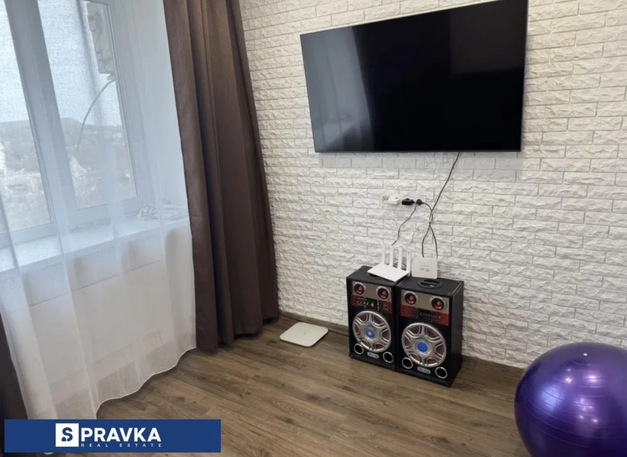 15 мин. к ЦЕНТРУ! ГОТОВАЯ двухуровневая 3 ком.кв. 60 м2