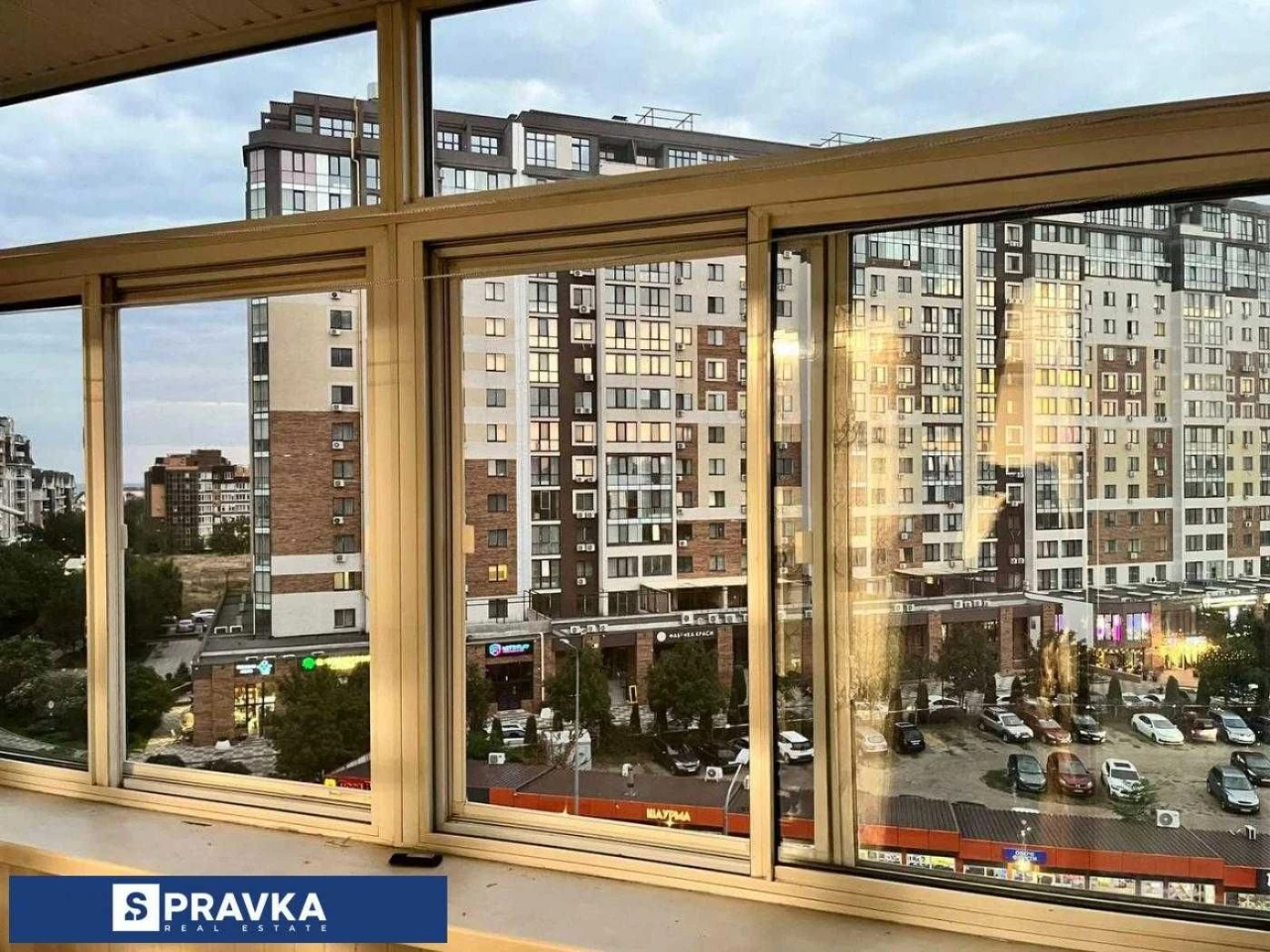 СРОЧНО! Просторная 2-комнатная квартира 70 м2 в теплом кирпичном доме