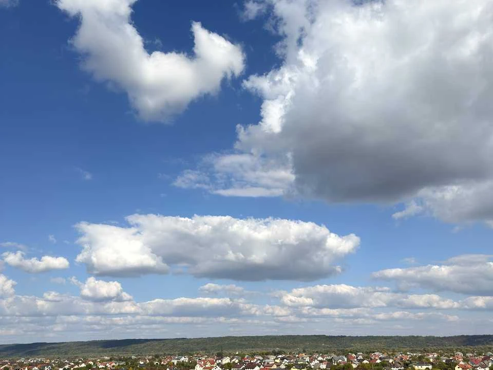 Apartment. Ivano-Frankivsk, Khimikiv St.
