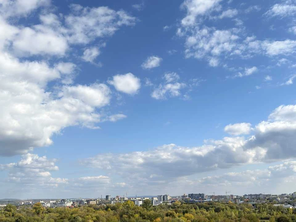 Apartment. Ivano-Frankivsk, Khimikiv St.