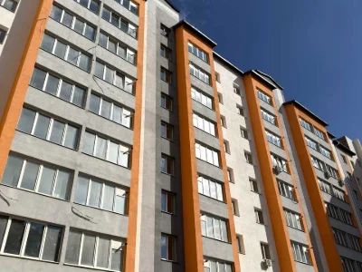 Apartment. Ivano-Frankivsk, Khimikiv St.