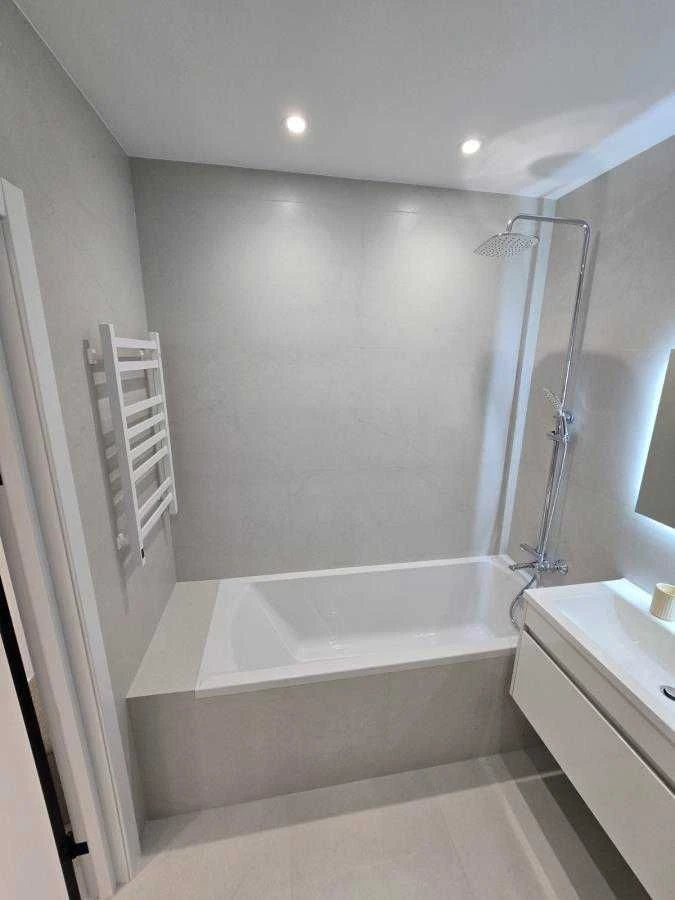 Apartment for Sale: 1.5 Rooms, Fully Furnished