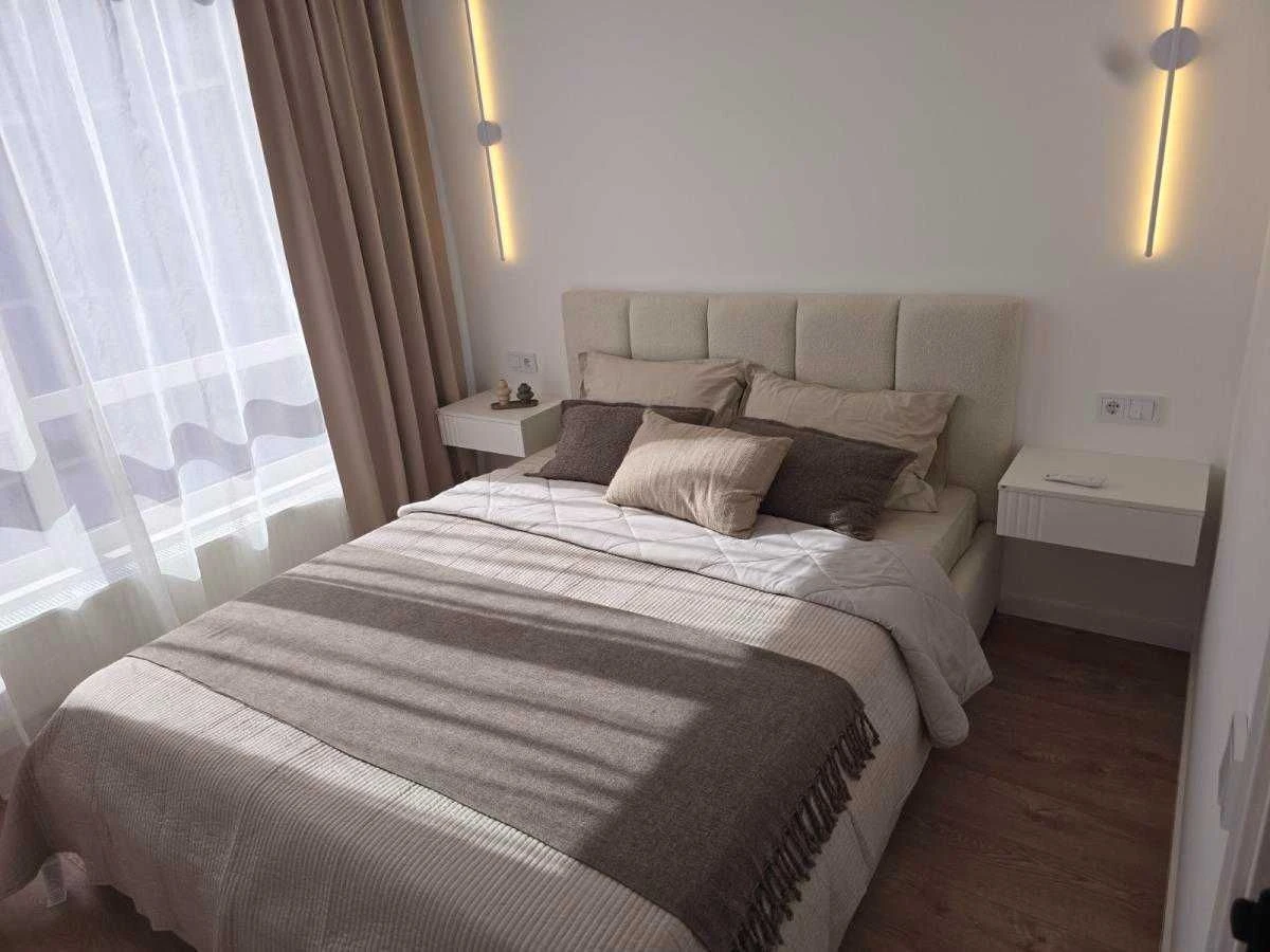 Apartment for Sale: 1.5 Rooms, Fully Furnished