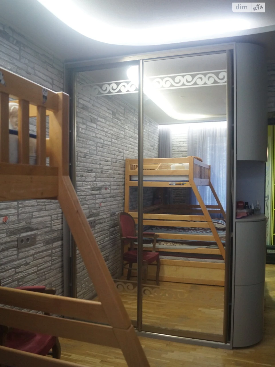 Продажа Квартира во 2-м микрорайоне