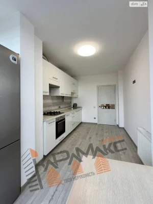 Long-Term Rental Apartment near the Train Station