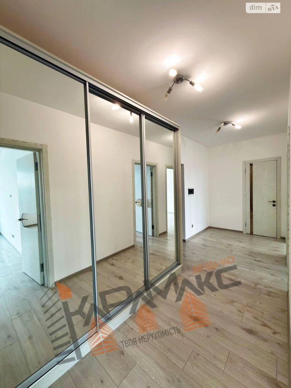 Long-Term Rental Apartment near the Train Station