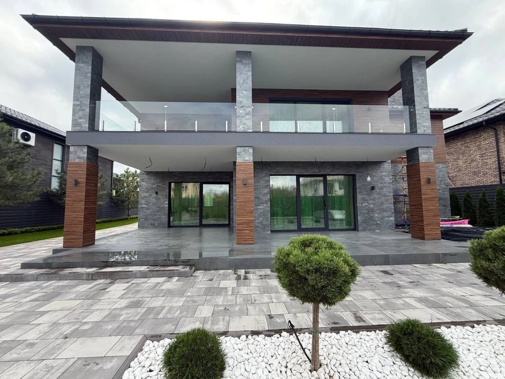 Продам будинок Київ Теремки 280 м² 11 соток з басейном гараж