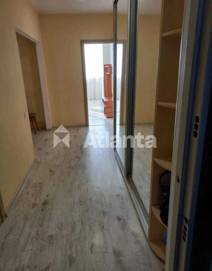 Однокомнатная квартира с ремонтом на Сахарова