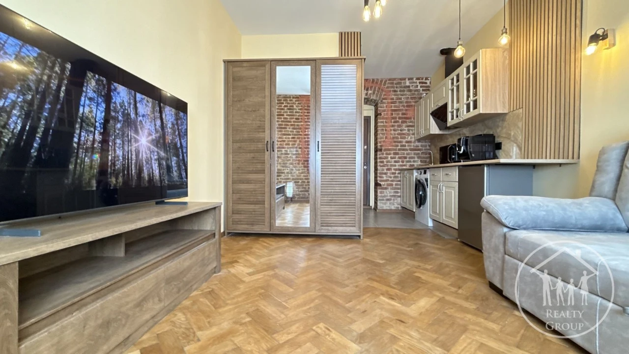 1 Bedroom Apartment for Sale! Politekhnika! Chuprynky-Kyivska - Banderi!