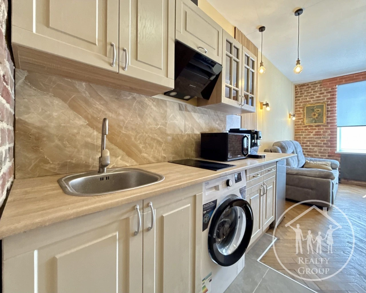 1 Bedroom Apartment for Sale! Politekhnika! Chuprynky-Kyivska - Banderi!