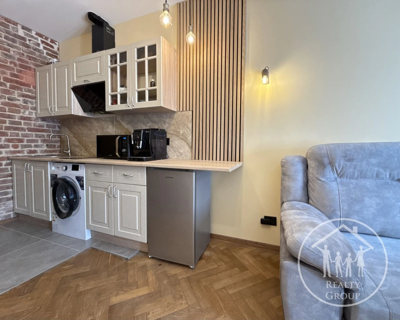 1 Bedroom Apartment for Sale! Politekhnika! Chuprynky-Kyivska - Banderi!