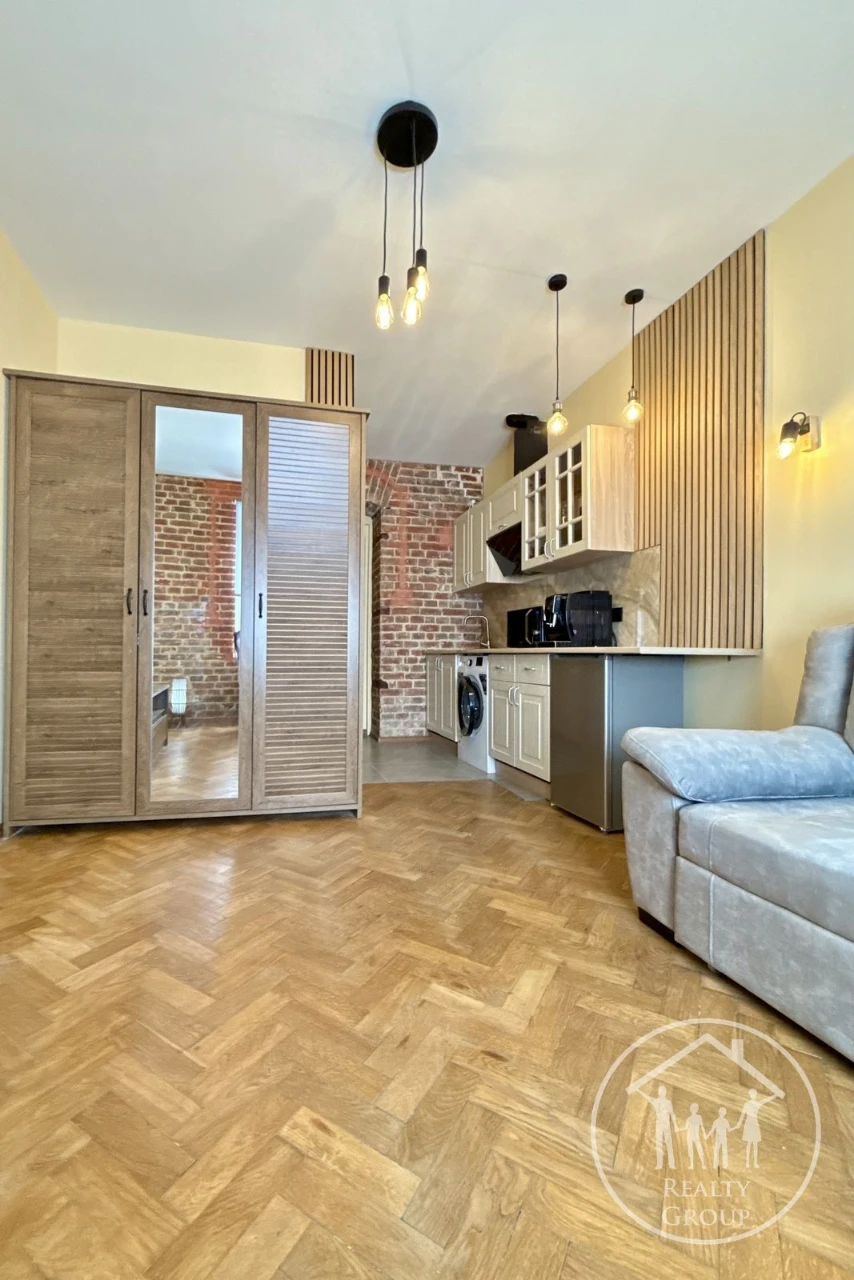 1 Bedroom Apartment for Sale! Politekhnika! Chuprynky-Kyivska - Banderi!
