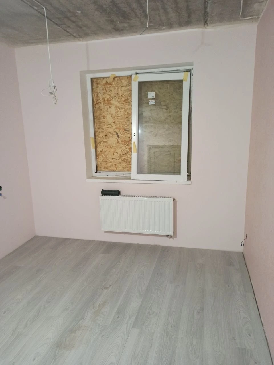 sale of a 2-room apartment in a new building
