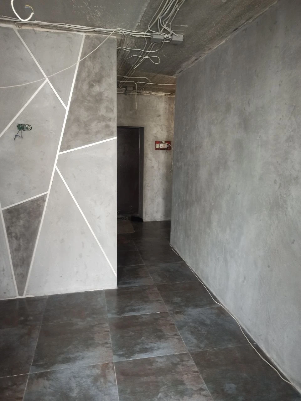 sale of a 2-room apartment in a new building