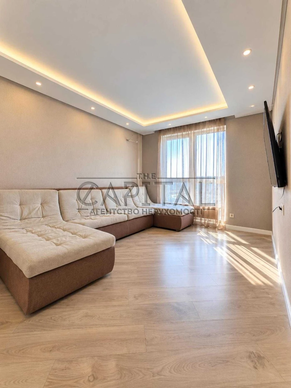 Продаж 3-кімнатної квартири в ЖК Лебединий з функціональним