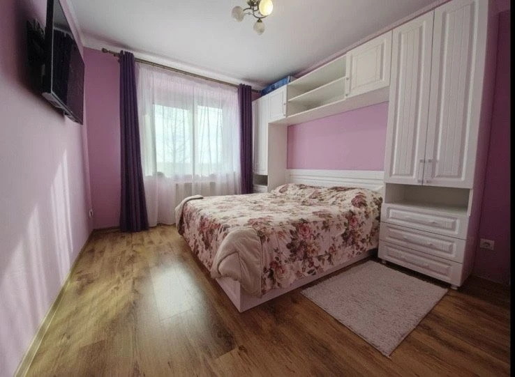 Продаж 2 кімнатна квартира вул.Крайня