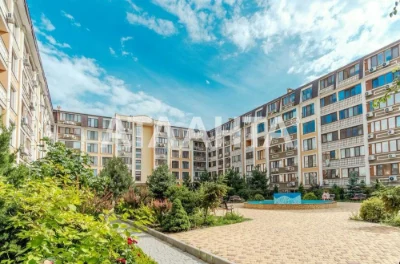 3-комнатная квартира в ЖК "Академгородок" / парк Победы