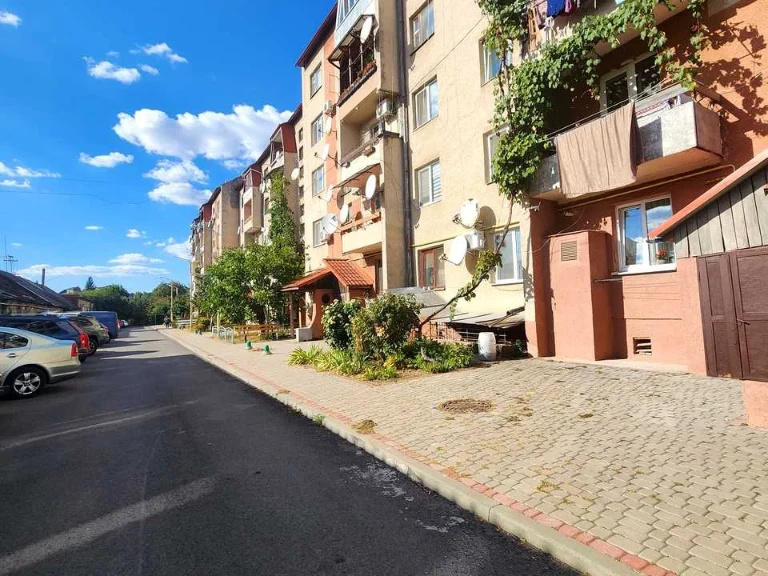 Квартира. Ужгород, Насипна вул.
