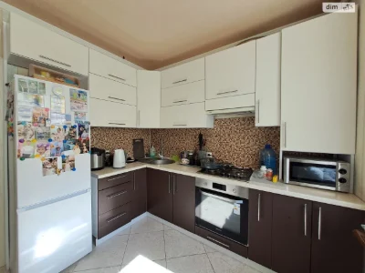 Apartment for Sale: Ozerna