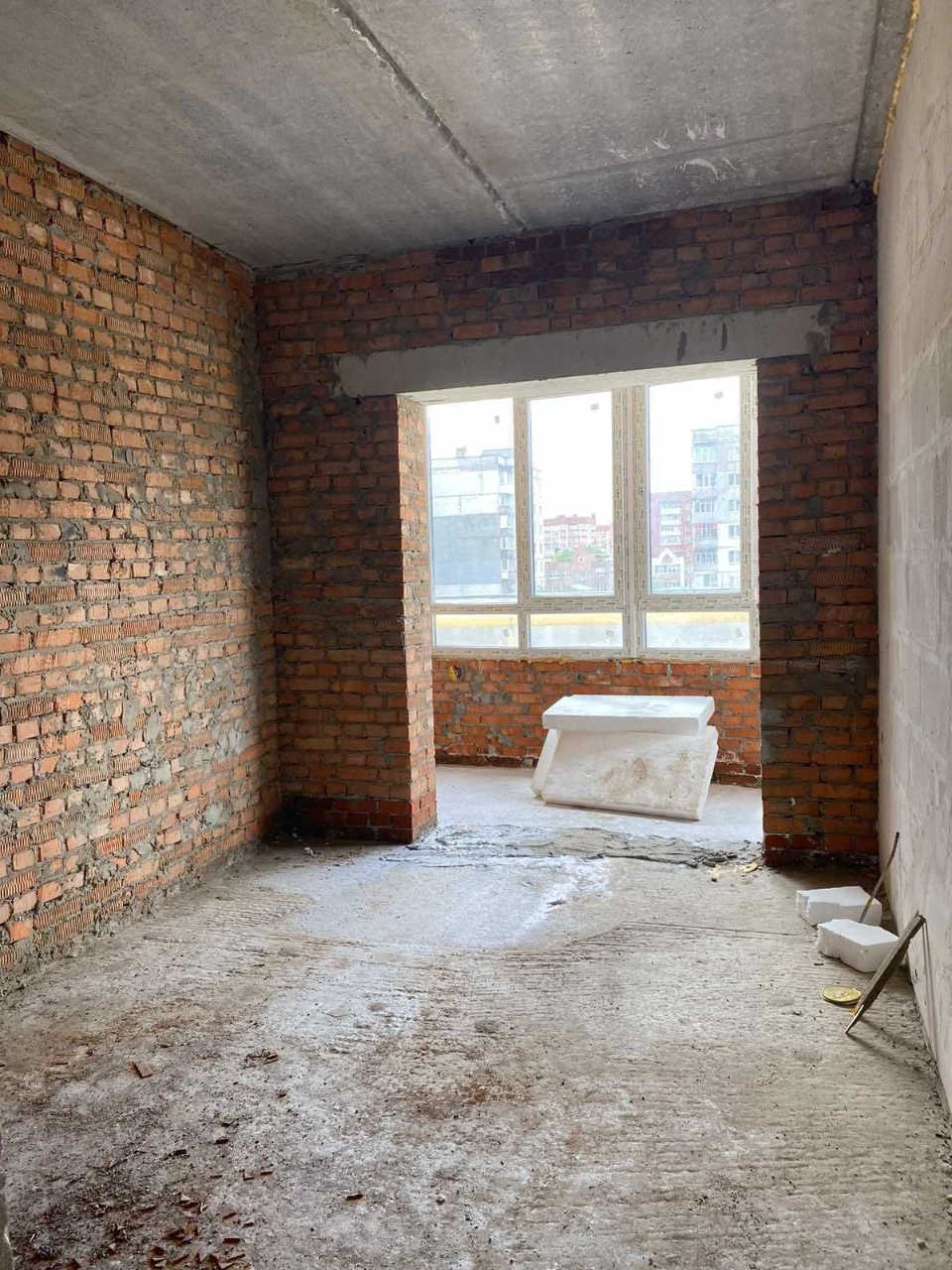 Two-bedroom apartment in new building, City Center