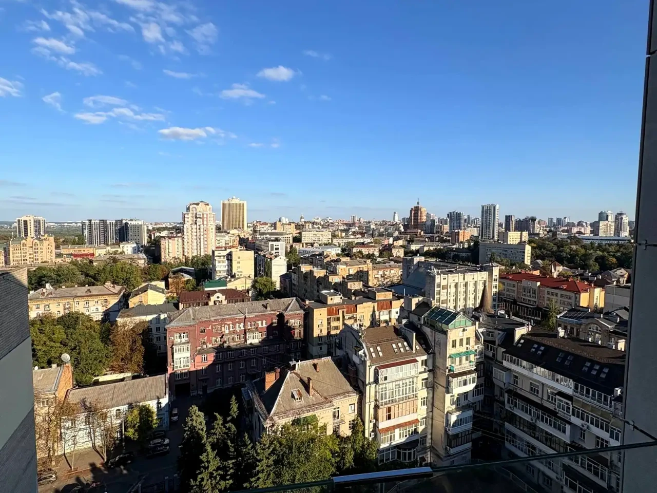 Apartment for rent, 1-room, 40 m² on the 15th/18th floor.