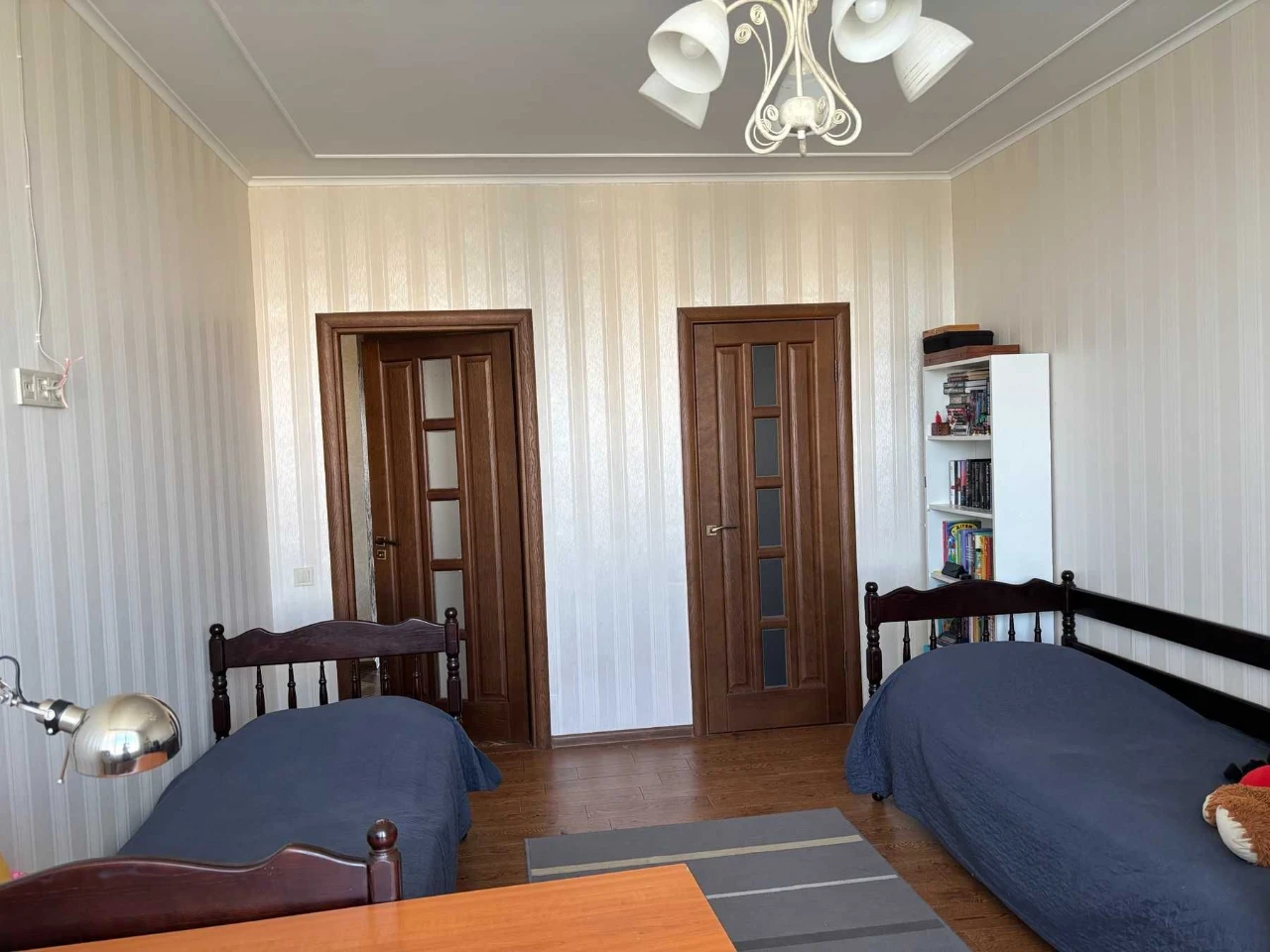 For Sale 3-room apartment 92 sq.m.