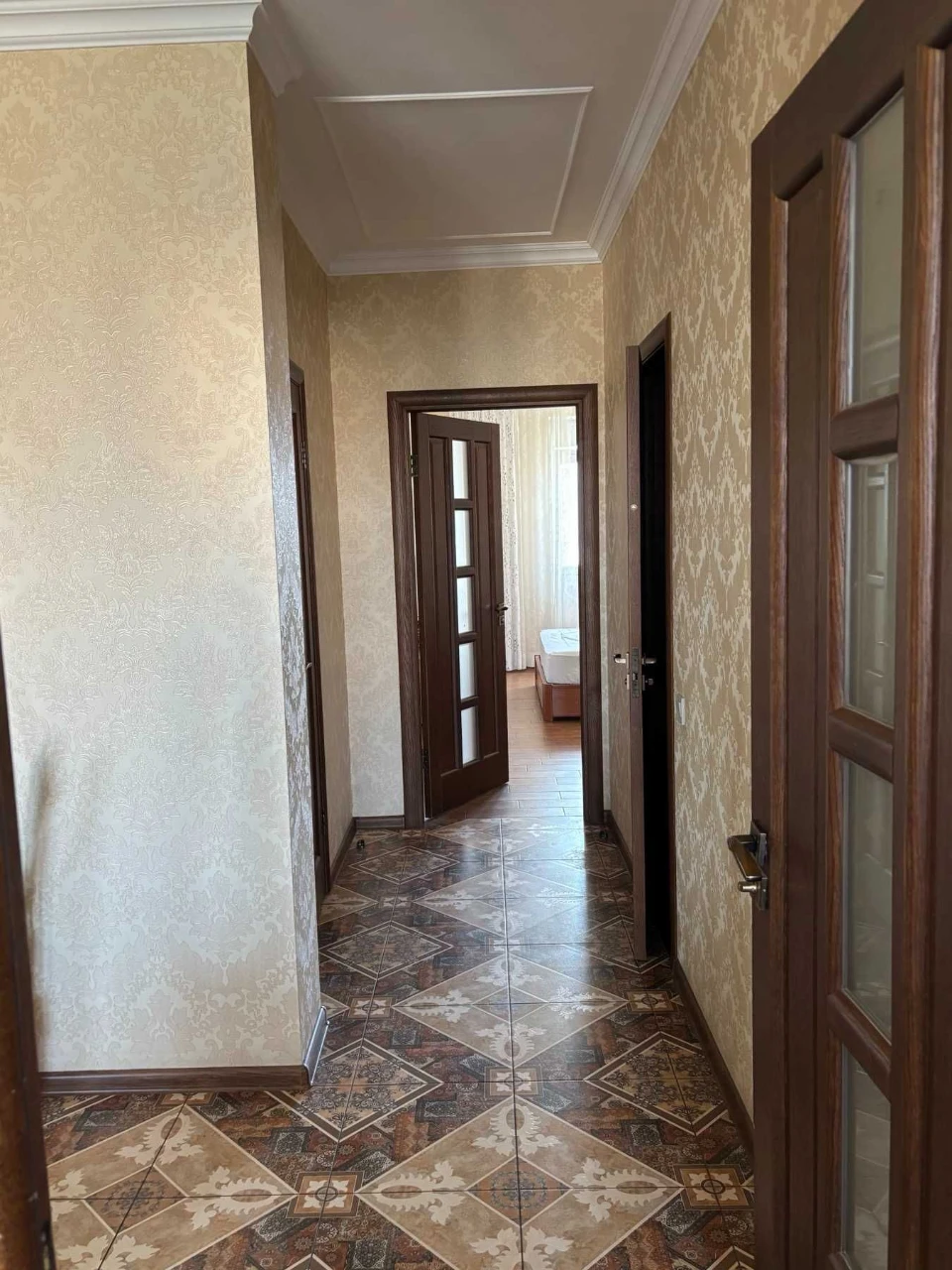 For Sale 3-room apartment 92 sq.m.