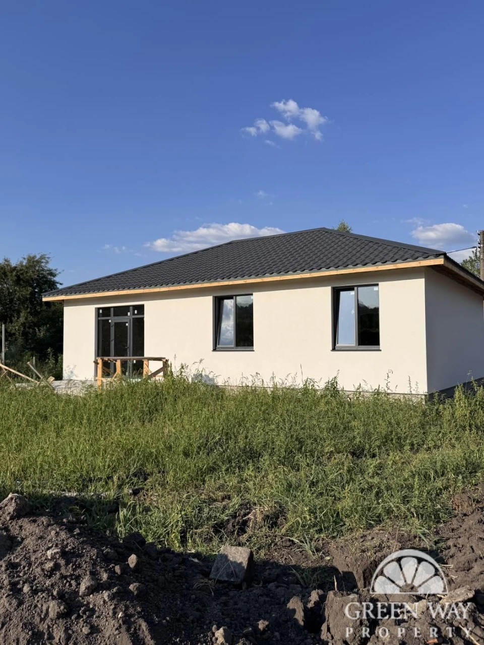 Sale of a house in Vita-Litovskaya 96 sq m, 5.3 acres
