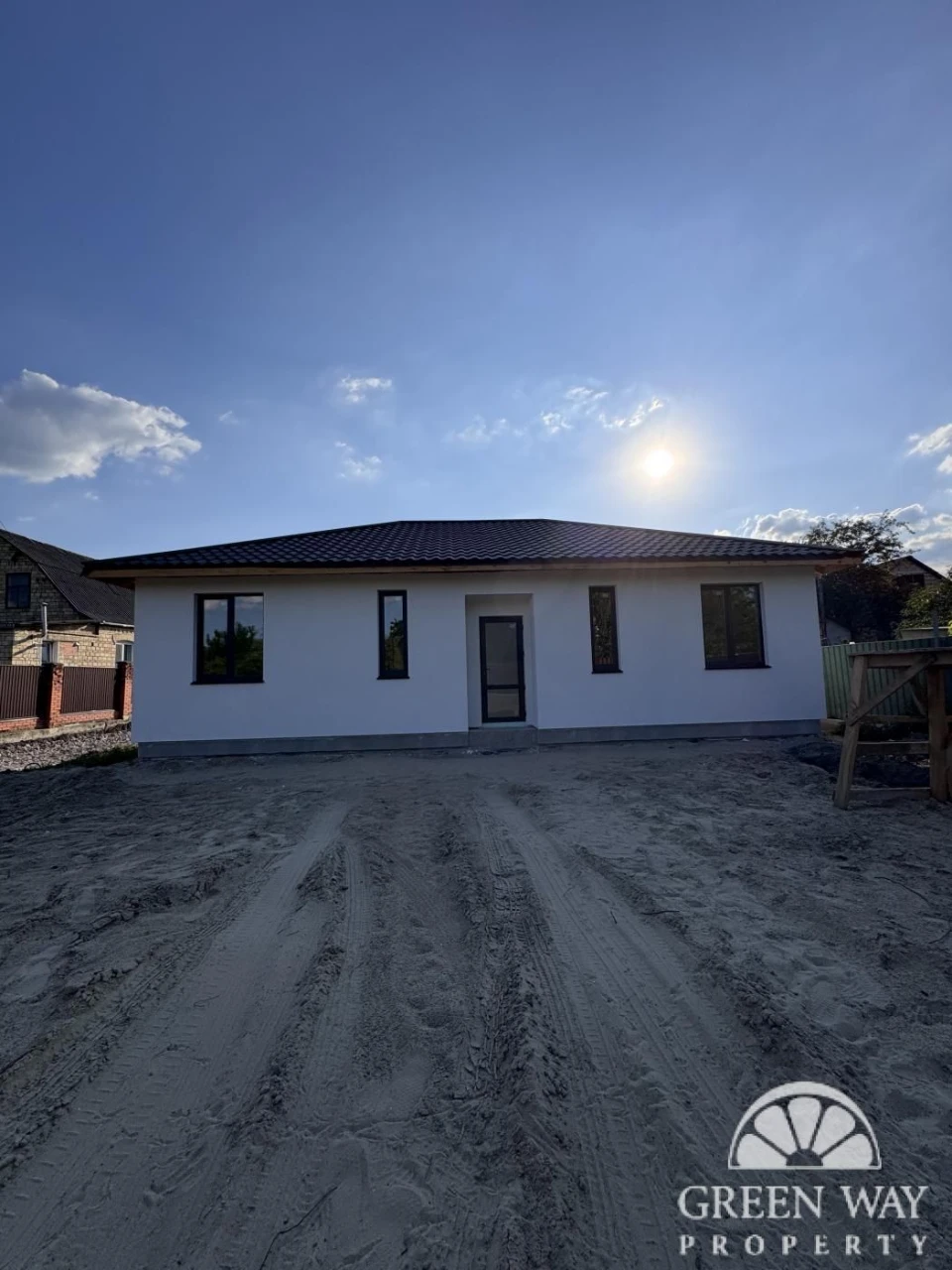 Sale of a house in Vita-Litovskaya 96 sq m, 5.3 acres