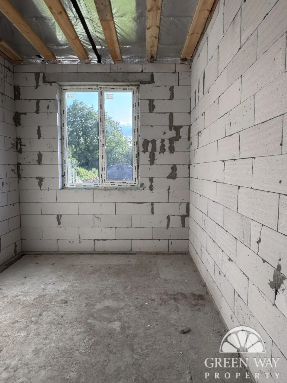 Sale of a house in Vita-Litovskaya 96 sq m, 5.3 acres