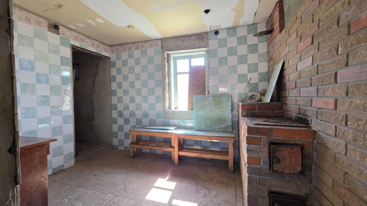 Продам участок с постройкой 15 соток в поселке Кулиничи, Салтовка