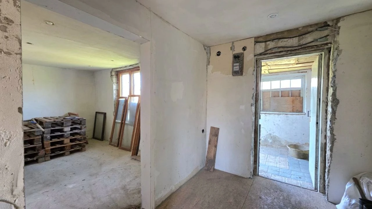 Продам участок с постройкой 15 соток в поселке Кулиничи, Салтовка