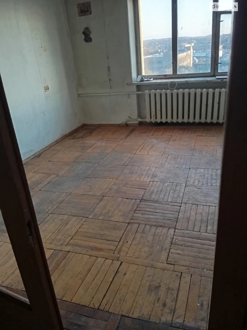 Apartment for Sale: Near Residential Area